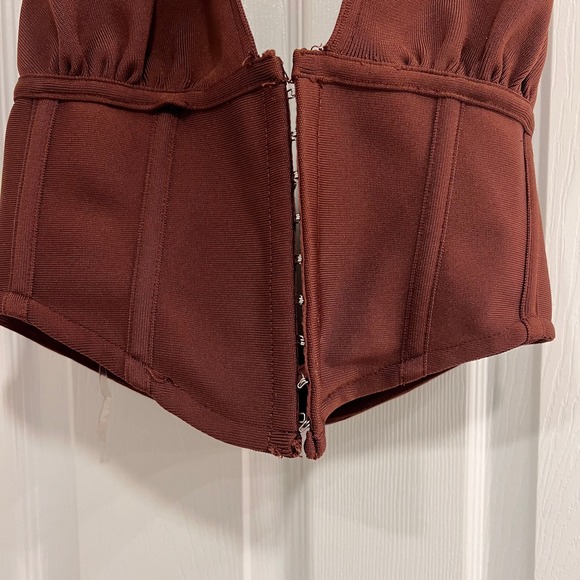 Windsor‎ Corset Halter Top - Picture 3 of 8